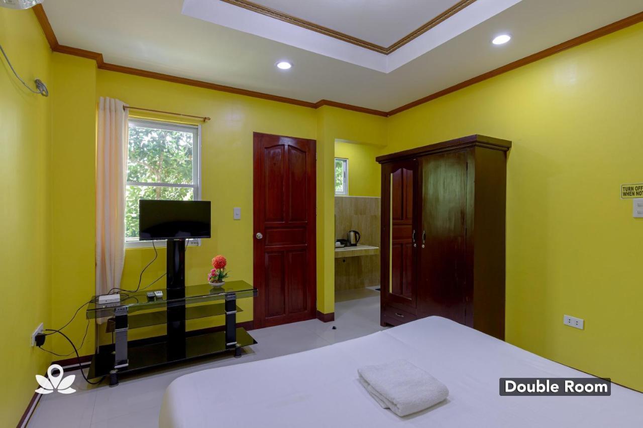 Zen Rooms Casa Venicia Катиклан Екстериор снимка