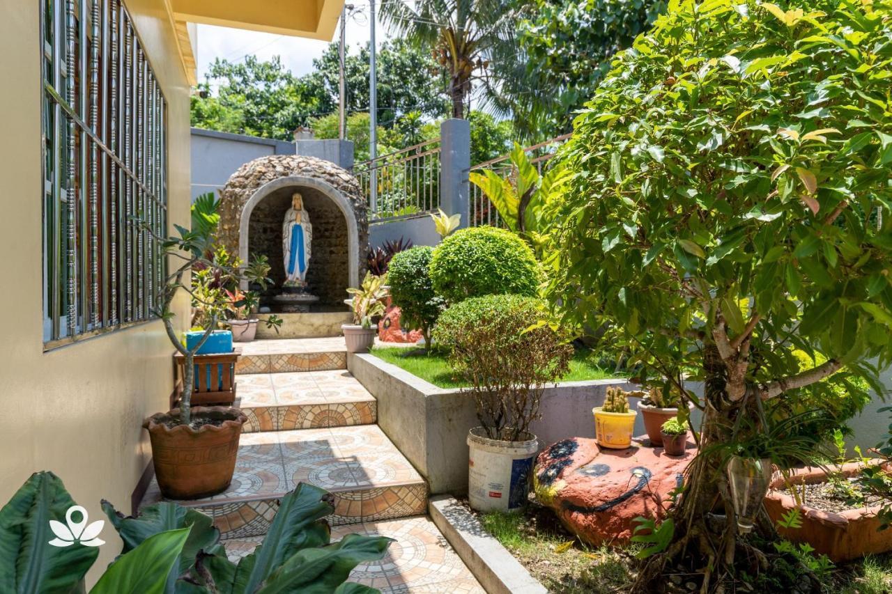 Zen Rooms Casa Venicia Катиклан Екстериор снимка